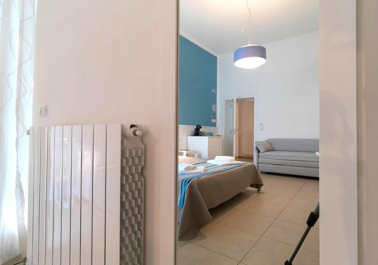 Fronte Mare Rooms By Salentolimit Porto Cesareo Eksteriør billede