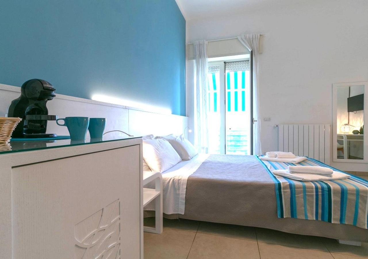 Fronte Mare Rooms By Salentolimit Porto Cesareo Eksteriør billede