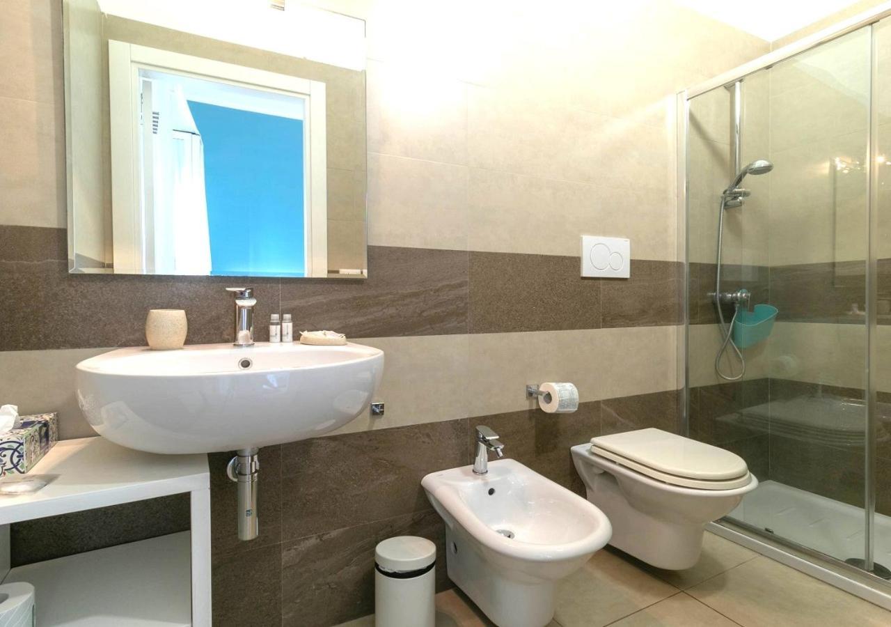 Fronte Mare Rooms By Salentolimit Porto Cesareo Eksteriør billede