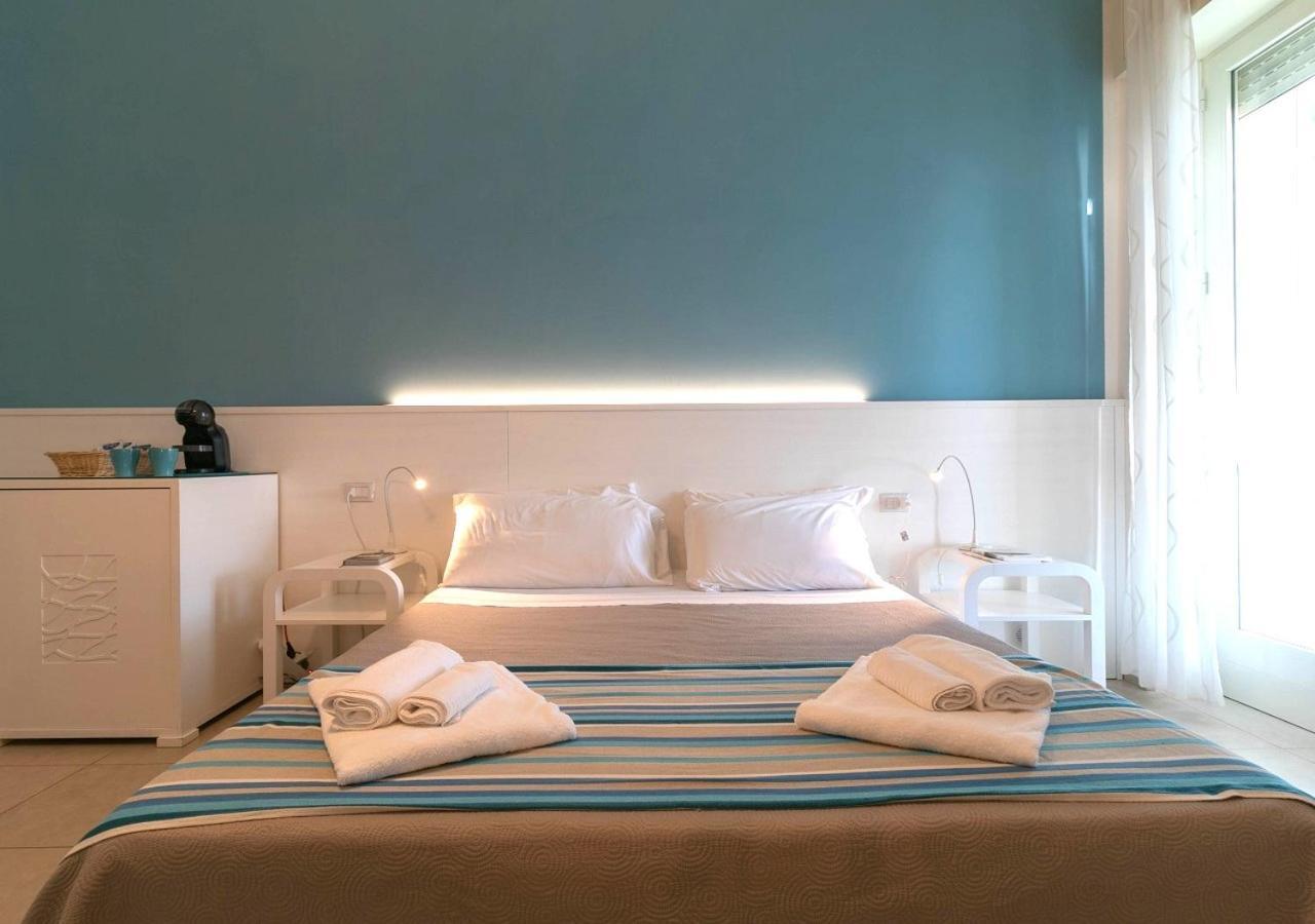 Fronte Mare Rooms By Salentolimit Porto Cesareo Eksteriør billede