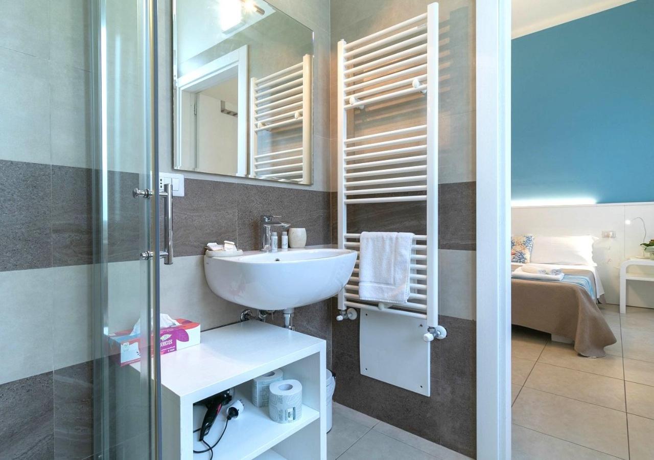 Fronte Mare Rooms By Salentolimit Porto Cesareo Eksteriør billede
