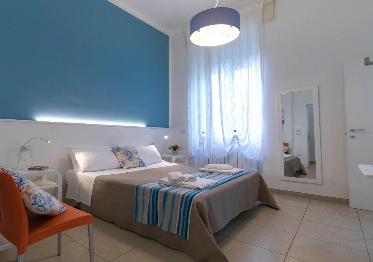 Fronte Mare Rooms By Salentolimit Porto Cesareo Eksteriør billede