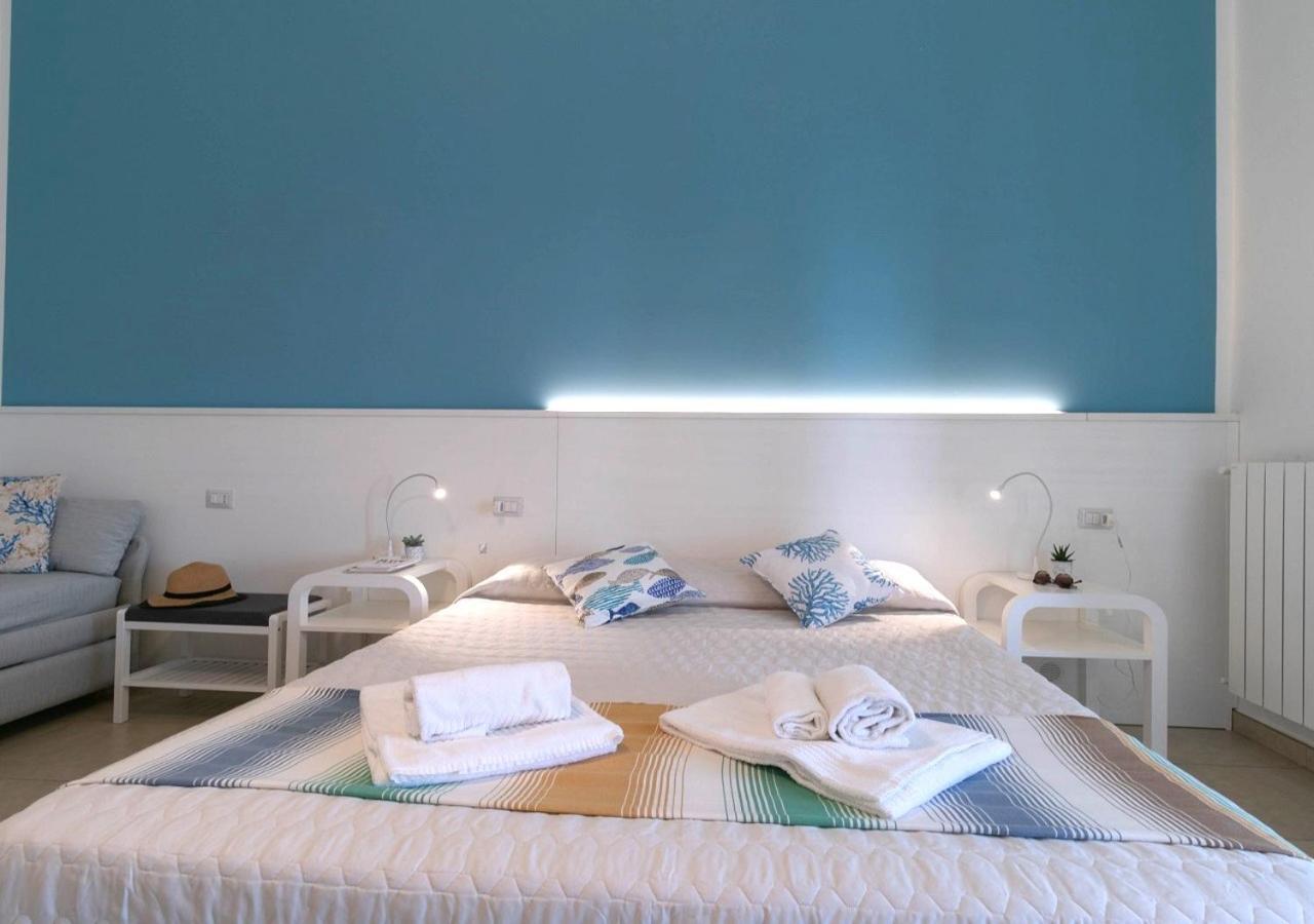 Fronte Mare Rooms By Salentolimit Porto Cesareo Eksteriør billede