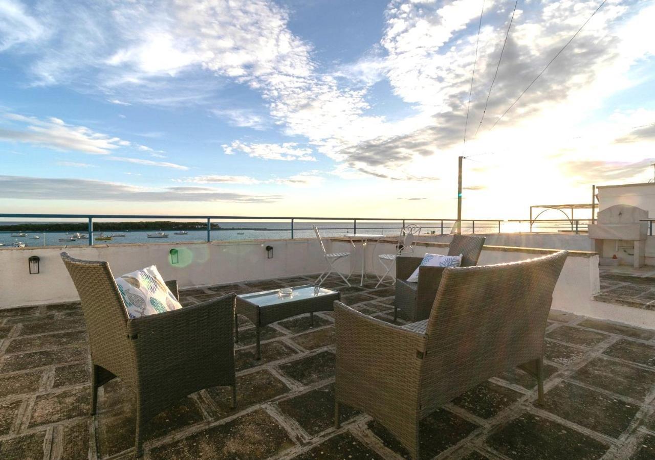Fronte Mare Rooms By Salentolimit Porto Cesareo Eksteriør billede